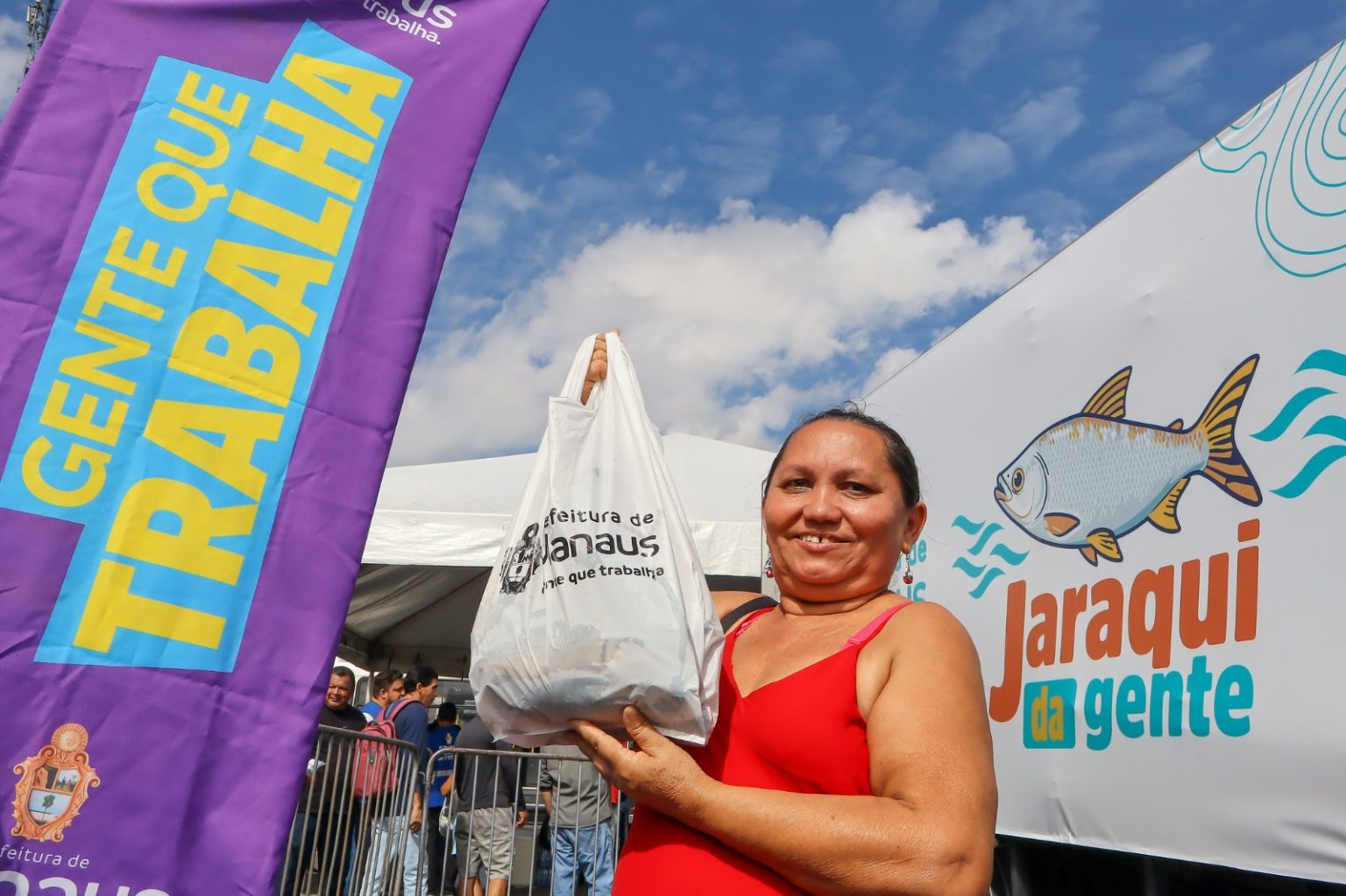 Prefeitura de Manaus distribui 50 mil jaraquis a 2 mil famílias pelo programa Jaraqui da Gente