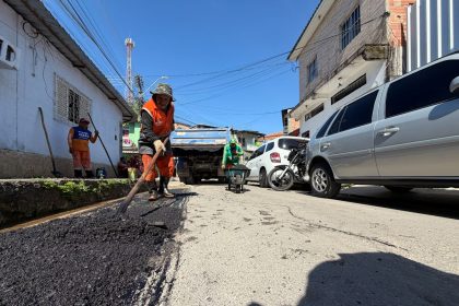 Manutenção asfáltica na rua Hamilton Mourão reforça mobilidade e infraestrutura em Manaus