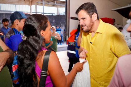 Prefeitura de Manaus inicia distribuição gratuita de jaraqui em bairros com força-tarefa de zeladoria