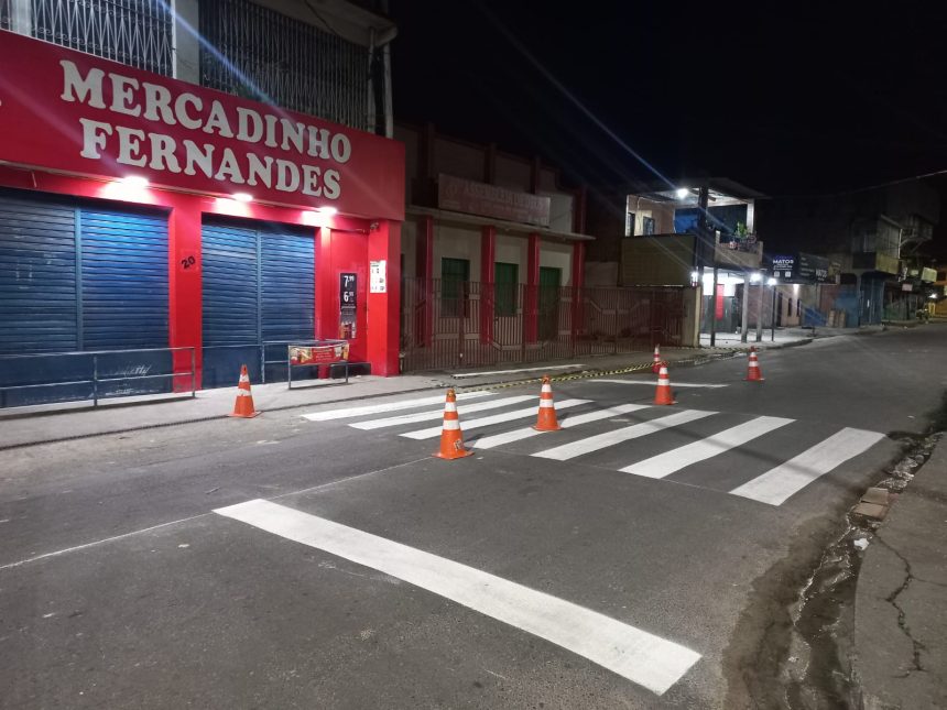 IMMU realiza revitalização da sinalização viária em áreas das zonas Norte e Leste de Manaus