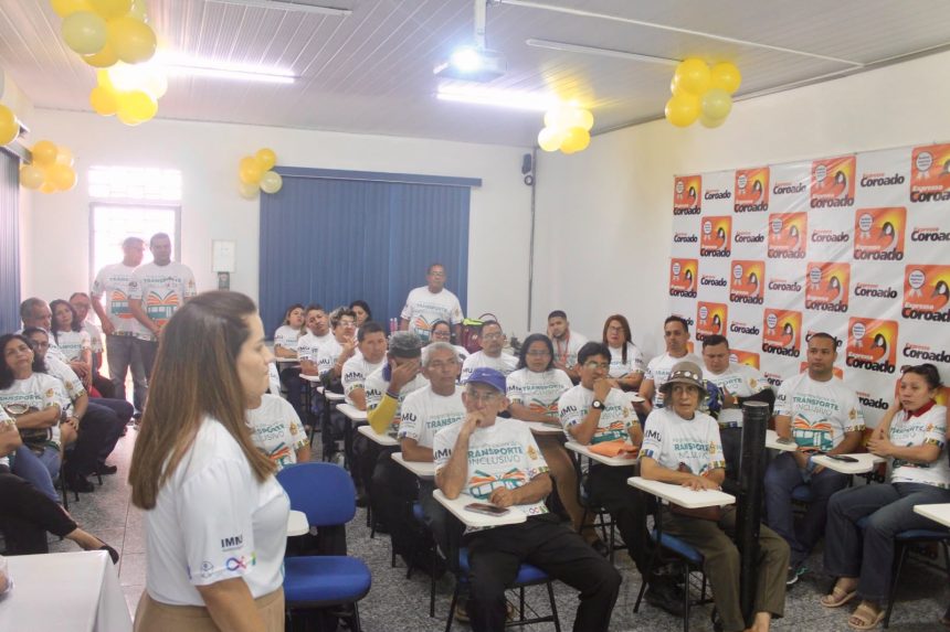Prefeitura de Manaus capacita motoristas e cobradores em transporte inclusivo para idosos e PcDs durante programa do IMMU
