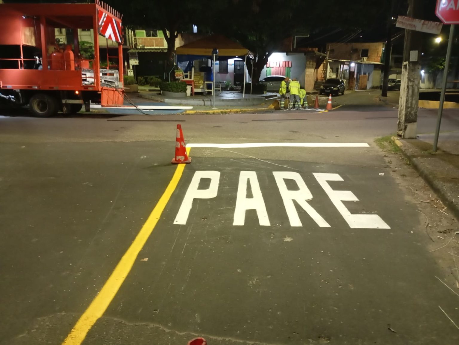Prefeitura de Manaus executa revitalização da sinalização viária em vários bairros entre 17 e 20/7 para orientar condutores