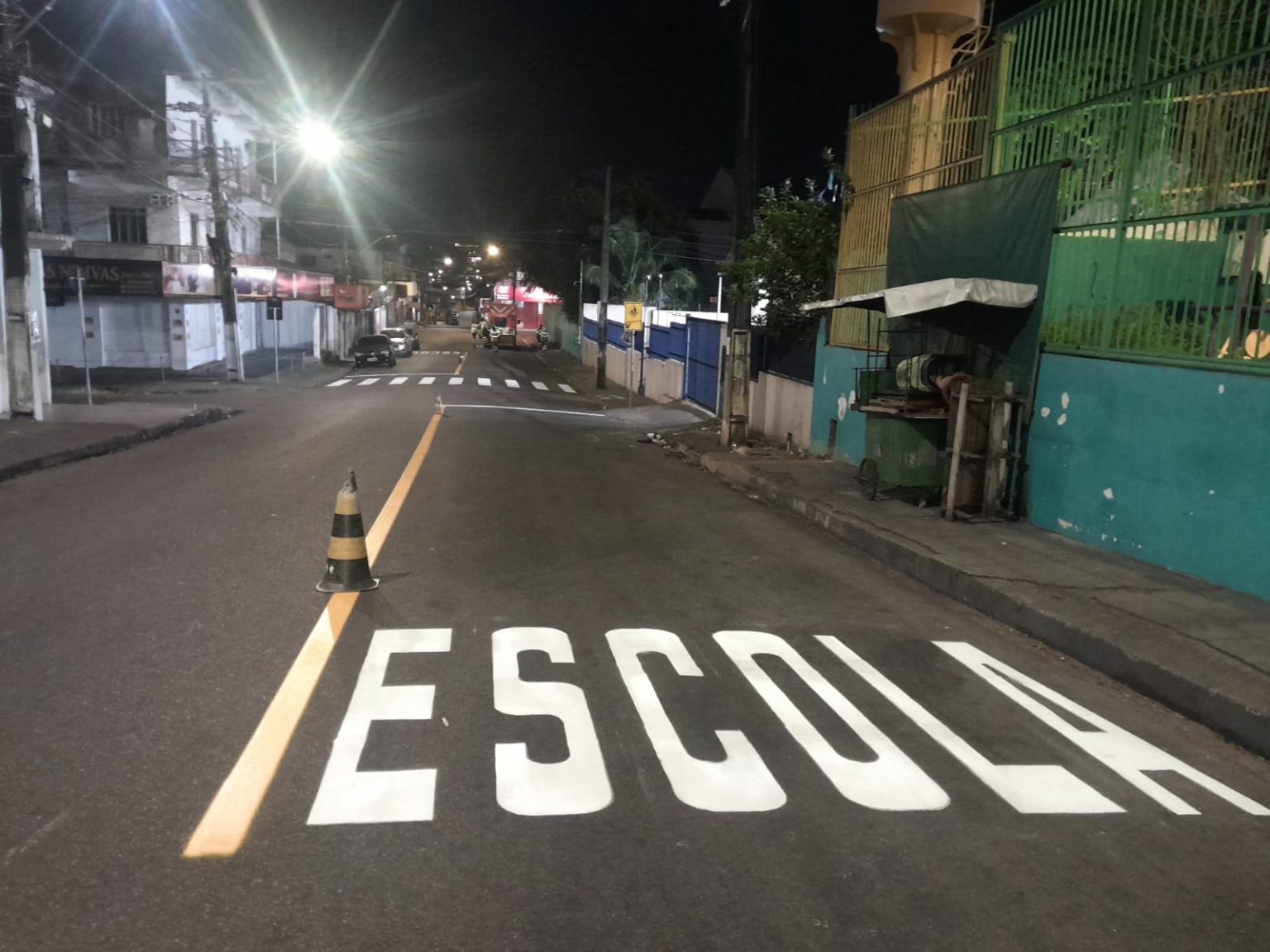 Manaus amplia revitalização da sinalização horizontal em corredores da zona Sul e Lírio do Vale