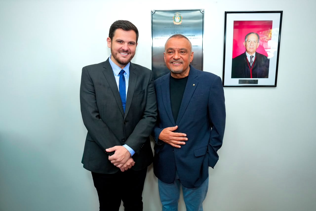 Prefeito Renato Junior inaugura novo Fórum Central dos Juizados Especiais em Manaus com 24 unidades e estrutura sustentável