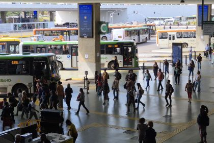 Frotas de ônibus do DF terão reforço para jogo do Brasil neste domingo (5)