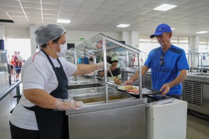Restaurante Comunitário de Ceilândia Norte retoma atendimento e volta a oferecer café, almoço e jantar diariamente