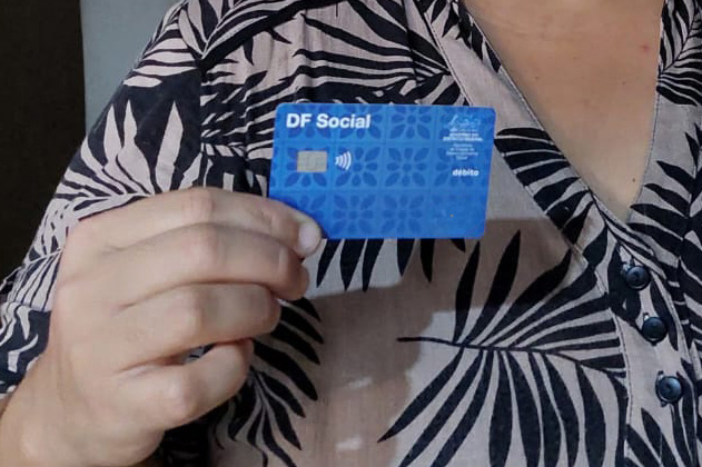 GDF paga R$ 150 mensais pelo programa DF Social a famílias de baixa renda no DF