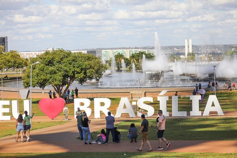 Setur-DF abre seleção para artesãos na 11ª edição da Feira da Lua nos dias 18 e 19 de julho de 2026