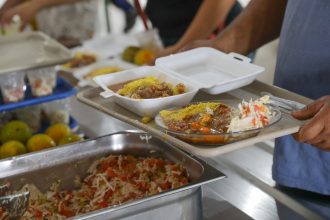 Restaurante Comunitário de Brazlândia terá funcionamento suspenso de 24 a 26 de julho por troca de empresa terceirizada
