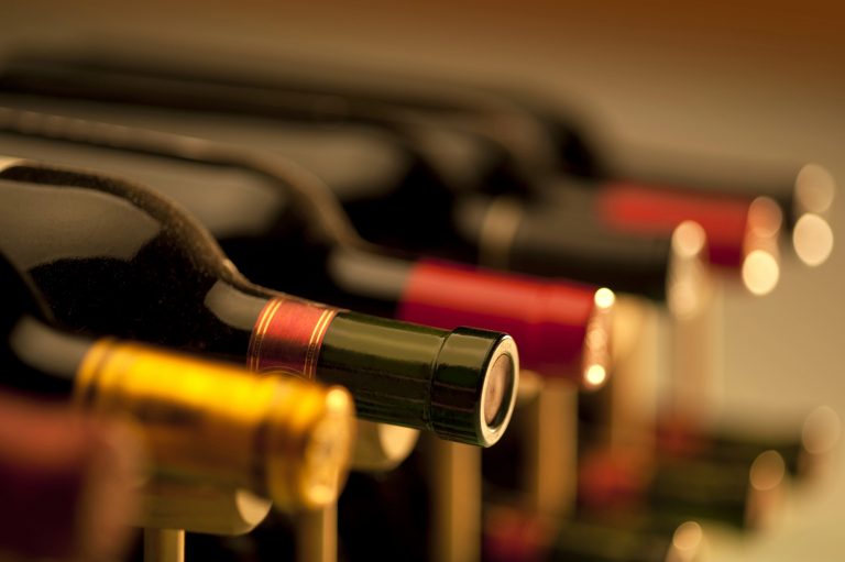 Lei 15.460/26 institui o Dia Nacional do Vinho e fixa data para comemoração anual