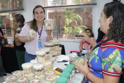 Feirinha da Manausprev oferece vacinação gratuita e comércio local em Manaus na segunda‑feira 27/7