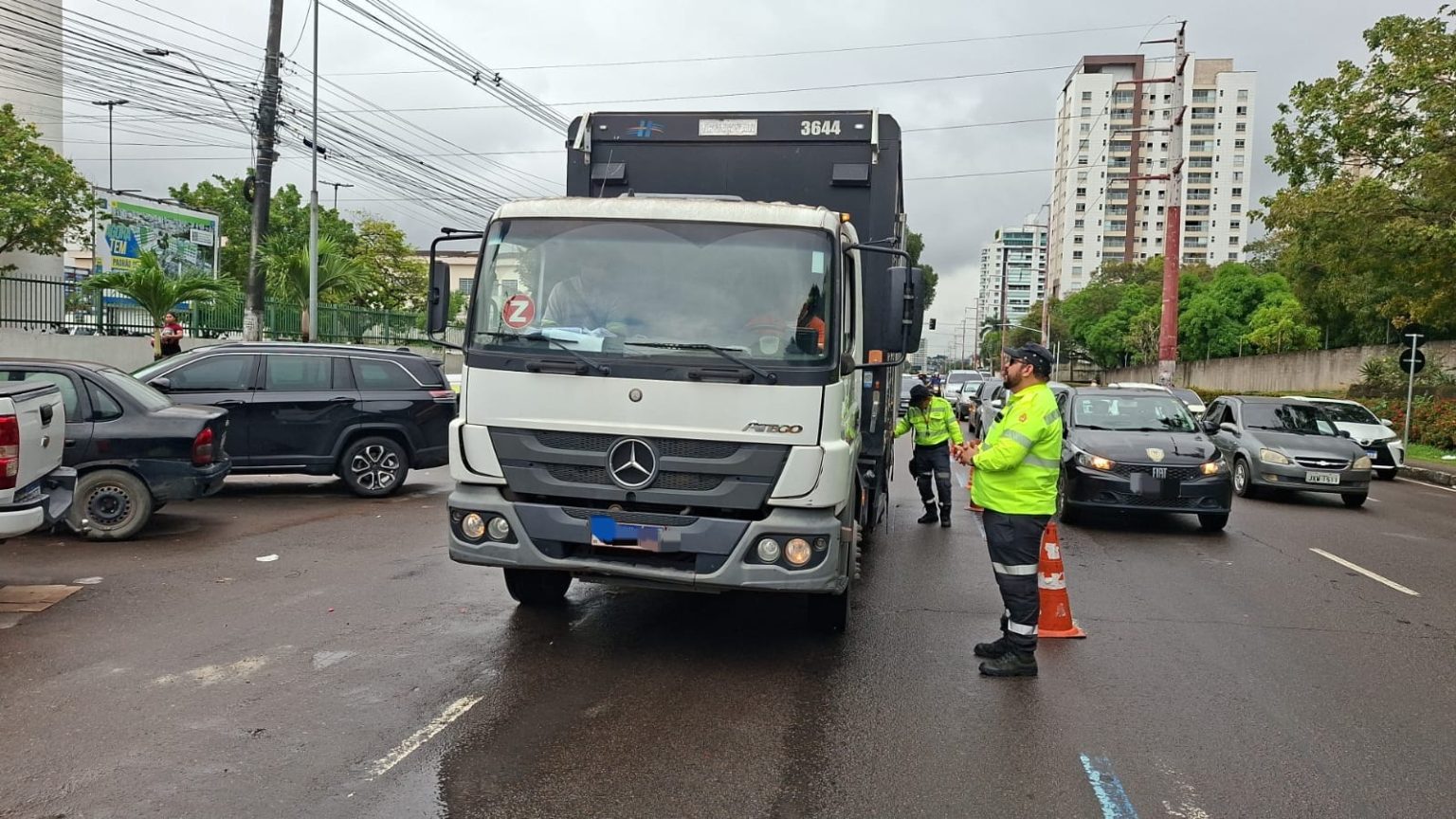 IMMU analisa ampliação da Zona Máxima de Restrição em corredores viários de Manaus durante horários de pico