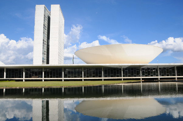 Formulário do novo portal da Câmara dos Deputados permite comunicar erros e enviar sugestões aos administradores