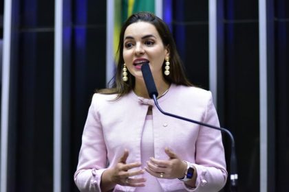 Câmara aprova criação de delegacias especializadas para atendimento de pessoas com deficiência em estados e no Distrito Federal