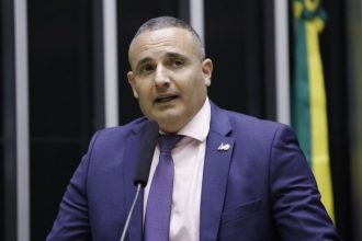Comissão da Câmara aprova projeto para combater violência virtual contra crianças e adolescentes