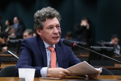 PEC 13/26 prevê uso de créditos do IBS por estados e municípios para apoiar cultura e esporte após reforma tributária