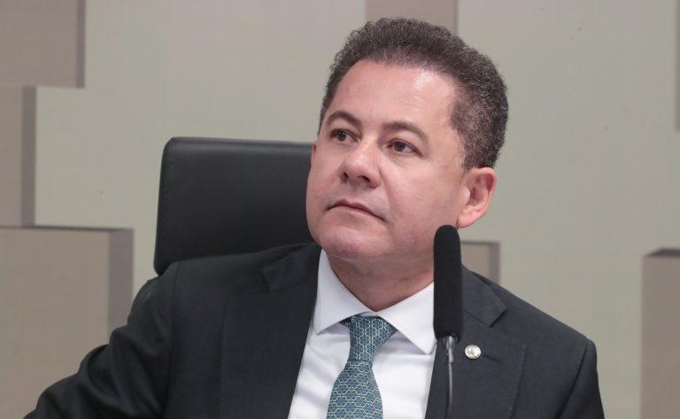 Comissão da Câmara aprova selo Aeroporto Amigo do Pet para terminais com espaços para animais