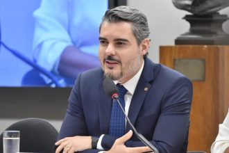 Projeto na Câmara determina pensão provisoria paga pelo agressor a mulheres vítimas de violência doméstica