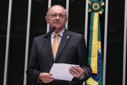 Comissão da Câmara aprova inclusão obrigatória de pessoas com deficiência na gestão de riscos e desastres