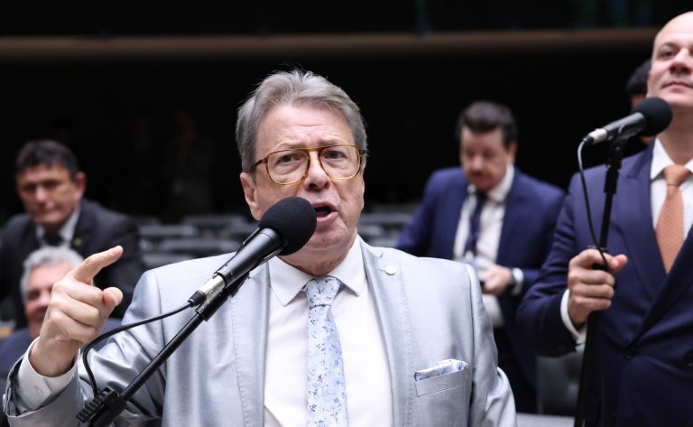 PL 780/26 prevê regras para fornecimento de informações sobre estado de saúde de pacientes impossibilitados