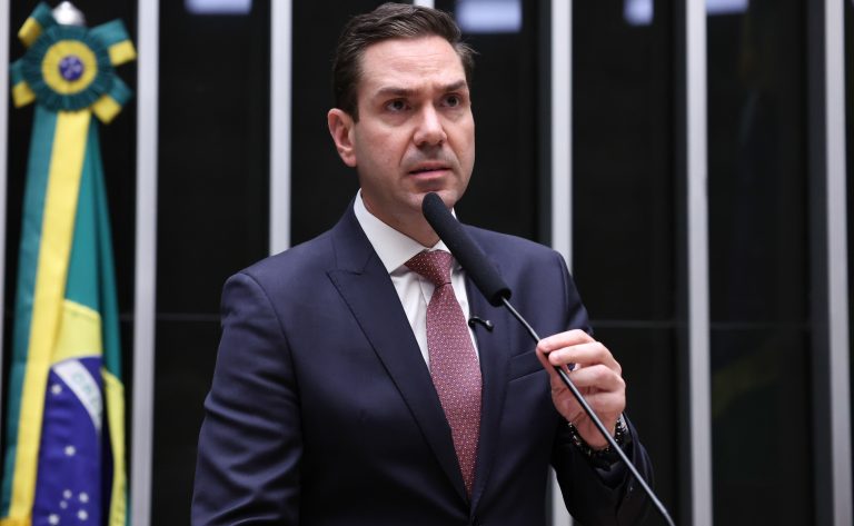 Comissão de Turismo da Câmara realiza audiência para debater entraves aos cruzeiros marítimos no Brasil