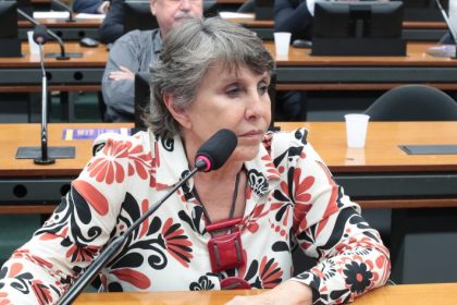 Comissão da Câmara debate Protocolação do Orgulho LGBTQIA+ para fortalecer dados oficiais e proteção de informações