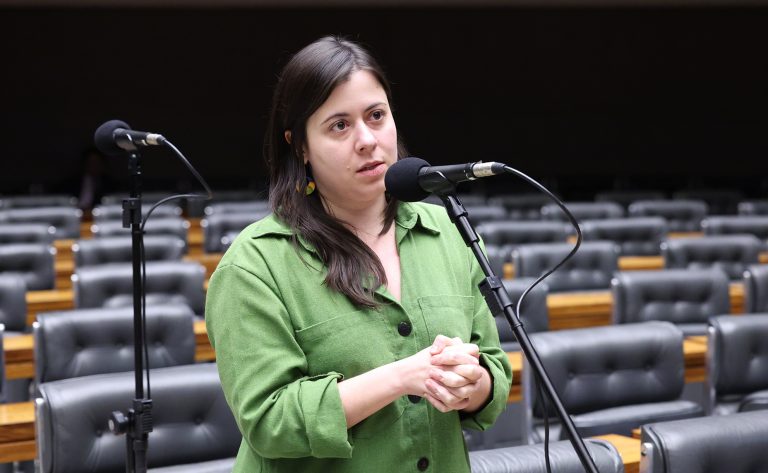 Câmara aprova projeto para identificar e proteger documentos sobre filhos separados pela hanseníase