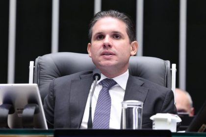 Câmara aprova projeto que cria Sistema Nacional de enfrentamento da violência contra mulheres e envia texto ao Senado