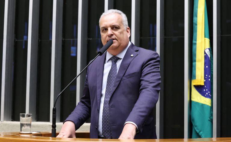 CCJ aprova projeto que endurece regras para declaração de insanidade mental de acusados em processo penal
