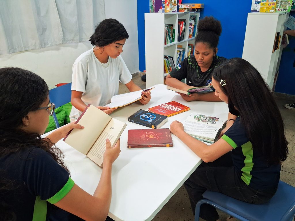Dia da Motivação da Leitura mobiliza 518 unidades da rede municipal de Manaus em 11/8