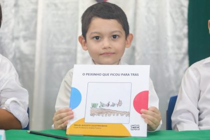 Lançamento do livro Pequenos Autores da Amazônia reúne crianças e comunidade em Manaus