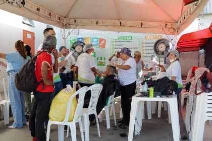 Prefeitura de Manaus realiza Viva Feira na feira do Produtor com 157 atendimentos em 25/8