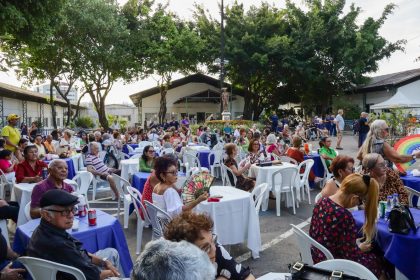 Bolerão da Saudade reúne idosos em Dia dos Pais promovido pela Fundação Dr. Thomas em Manaus