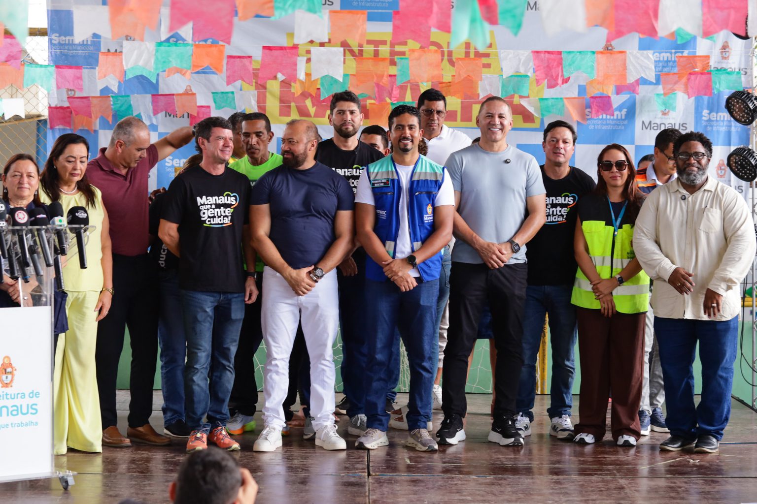 Manaus que a Gente Cuida leva serviços, obras e ofertas de emprego ao Parque Solimões até 15/8