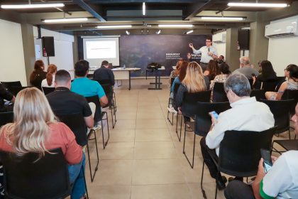 Manaus inicia elaboração do Plano Municipal de Turismo para orientar políticas públicas e desenvolver o setor turístico