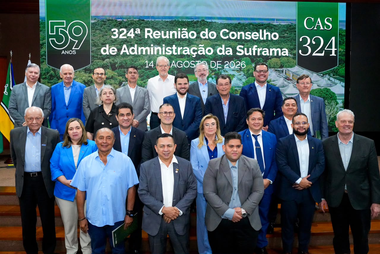 Prefeito de Manaus anuncia criação da Secretaria de Desburocratização Industrial e articulação entre governos para o Polo Industrial