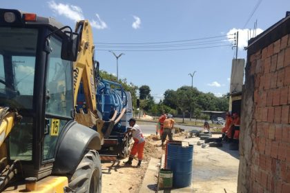 Prefeitura de Manaus implanta linha de drenagem profunda de 450 metros no bairro Nova Cidade para reduzir alagamentos