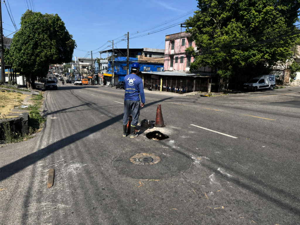 Ageman notifica Águas de Manaus após vazamentos na rede de abastecimento de água em quatro locais da cidade