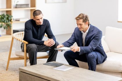 Inteligência artificial amplia funções de trabalhadores no México enquanto organizações tentam alinhar liderança e processos