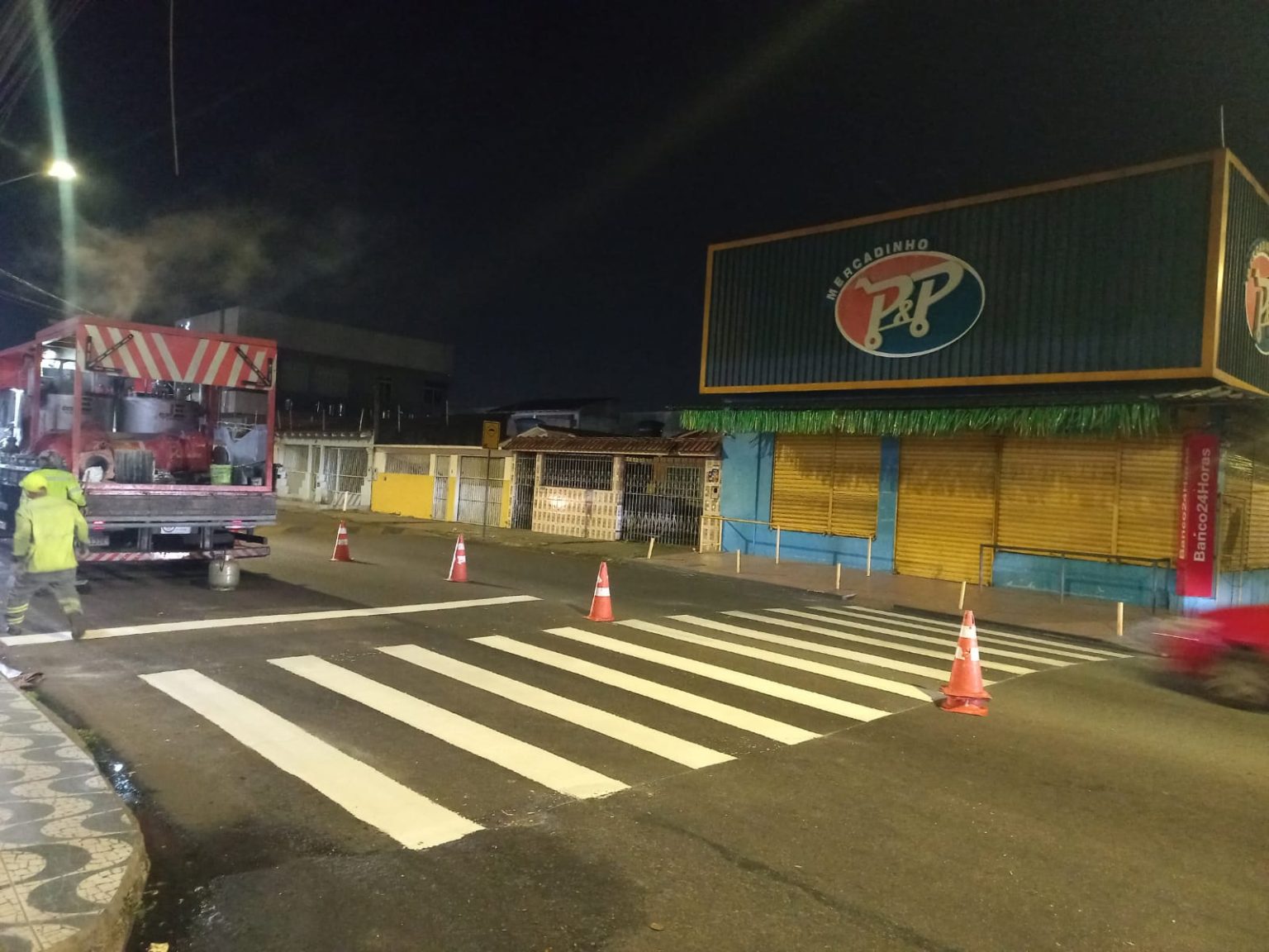 Prefeitura de Manaus amplia sinalização viária em zonas Norte, Oeste e Centro-Sul para reduzir sinistros