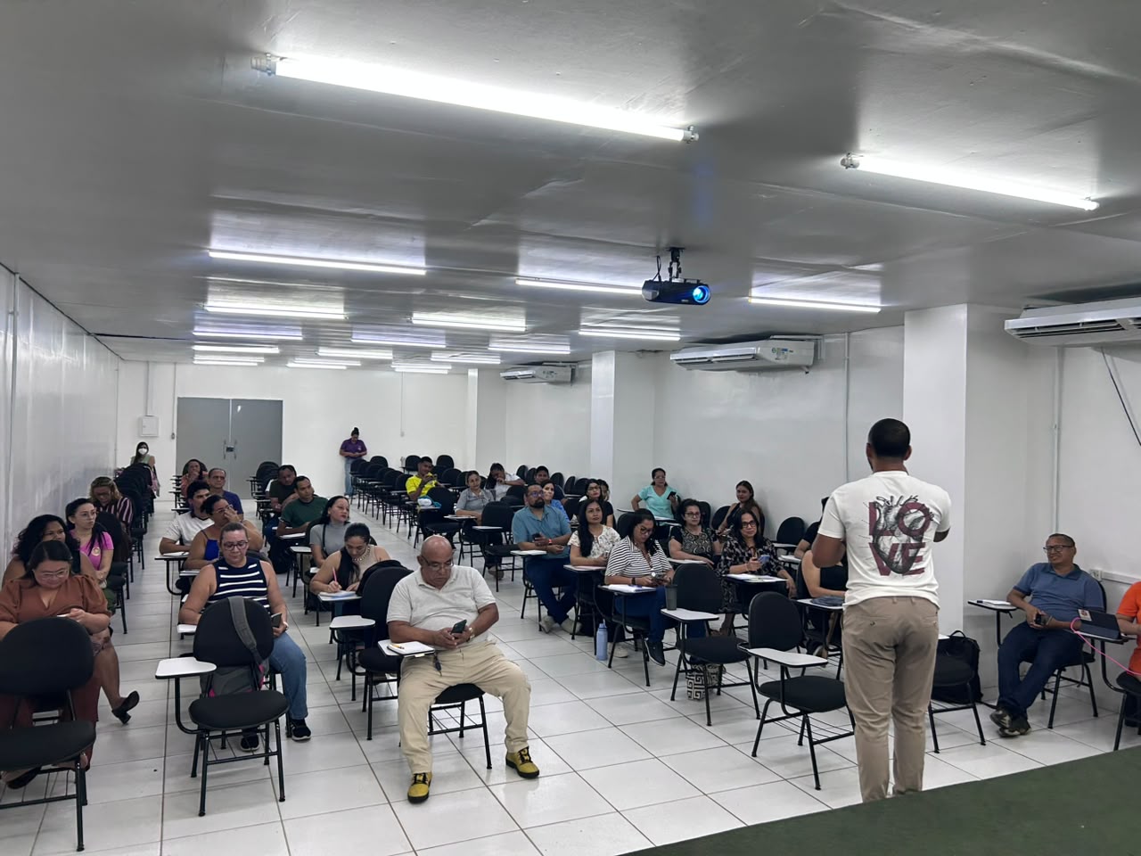 Prefeitura de Manaus inicia inscrições para capacitação Excel ao Power BI com 50 vagas gratuitas em agosto