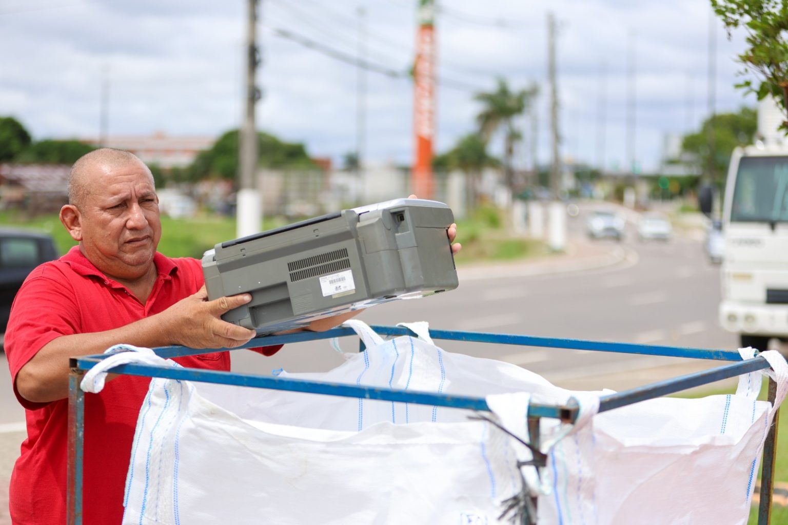 Prefeitura de Manaus amplia rede de coleta e destinação de resíduos eletroeletrônicos com 62 pontos