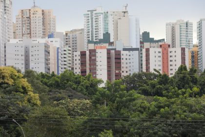 Vencimento da quarta parcela do IPTU no Distrito Federal começa nesta segunda e vai até sexta conforme final da matrícula