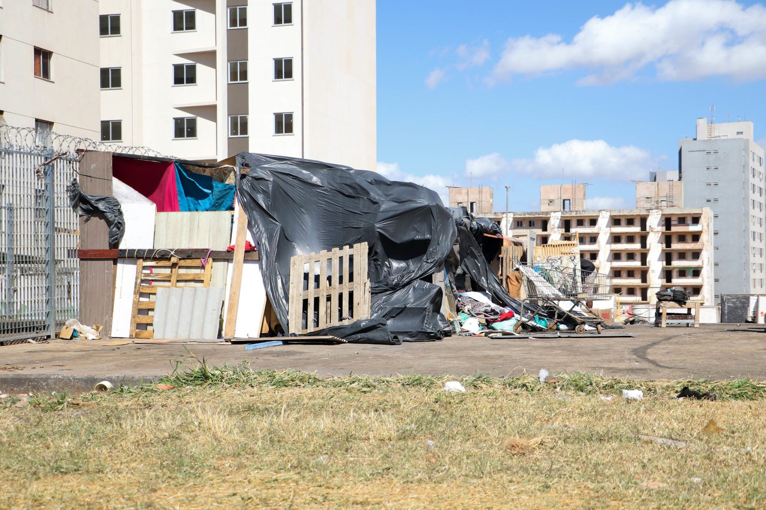 GDF realiza ação de acolhimento a pessoas em situação de rua na 611 Norte nos dias 13 e 14