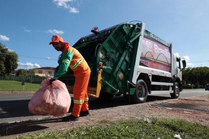 Moradores do Distrito Federal consultam dias e horários da coleta pelo mapa e aplicativo
