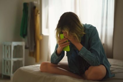 Nova lei amplia penas por violência sexual contra criança ou adolescente e regulamenta ronda virtual nas redes