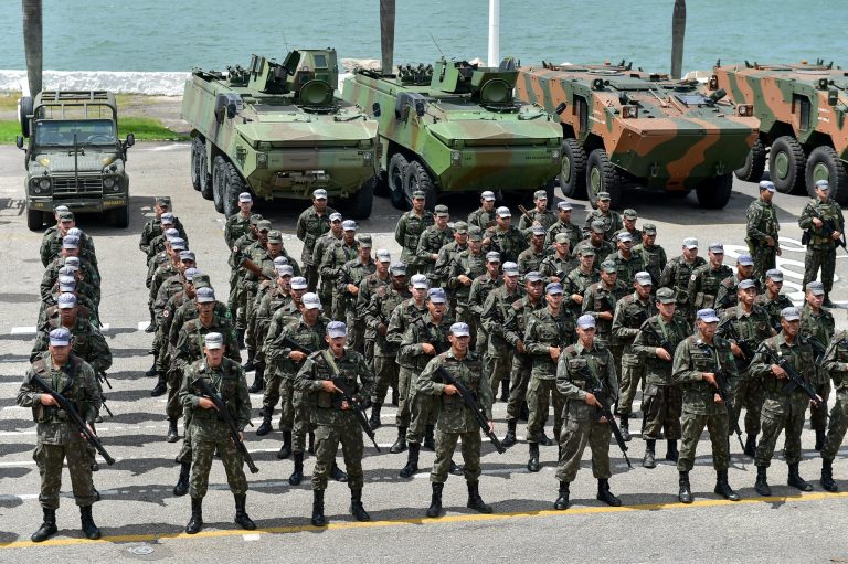 PL 82/26 proíbe remição de pena por trabalho em funções militares para condenados por crimes contra o Estado Democrático de Direito