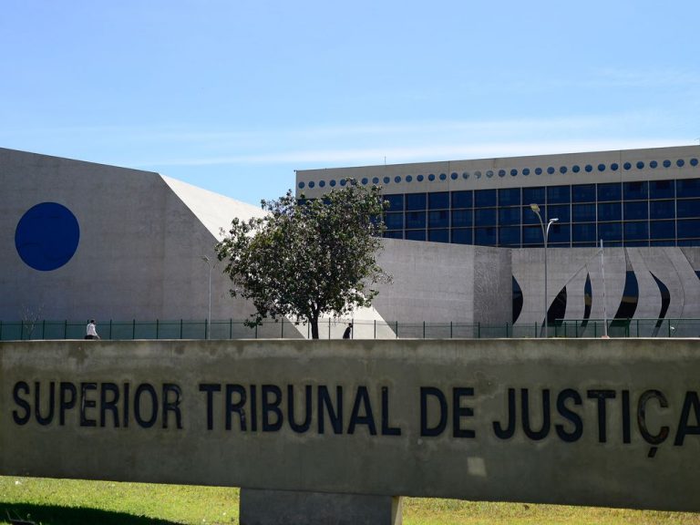 Lei que regulamenta o filtro de relevância no STJ define requisitos para recurso especial e efeitos processuais