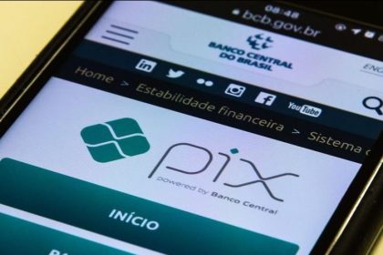 Câmara analisa projeto que garante ressarcimento em fraudes envolvendo Pix e transferências eletrônicas