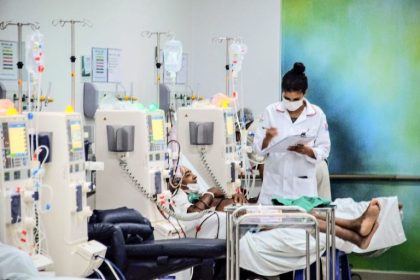 Comissão aprova equiparação de pessoas com deficiência a pacientes com fissura e doença renal crônica